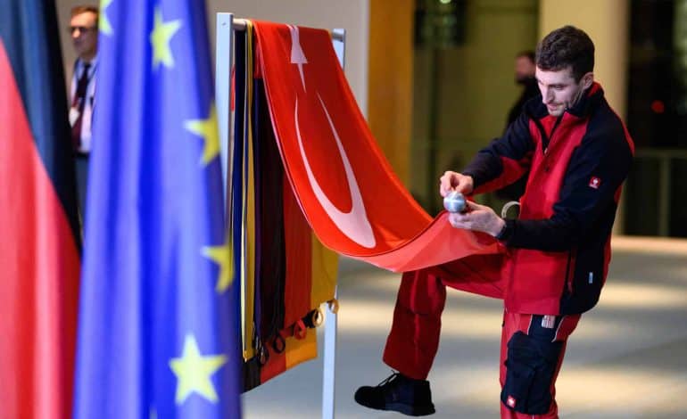Vor EU-Gipfel: Was Europa von der Türkei fordert