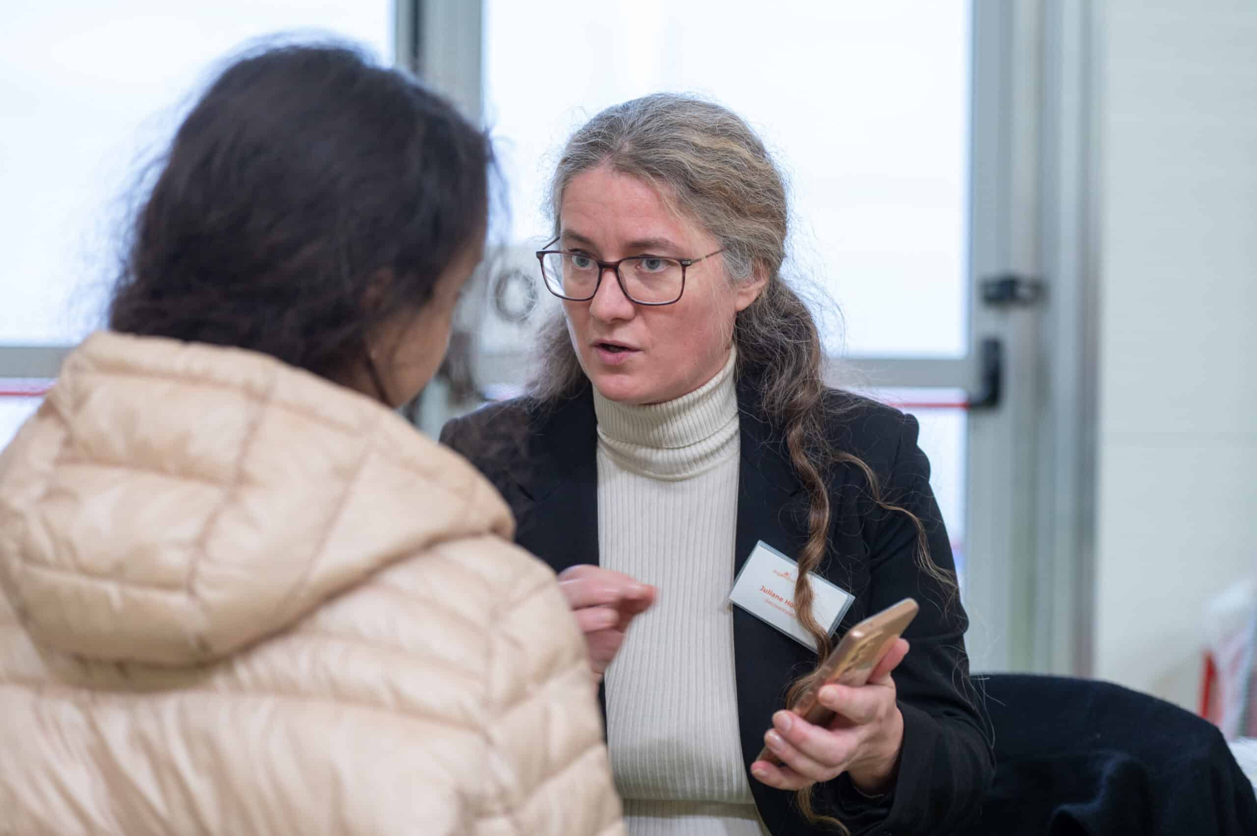 Muslime in der Arbeitswelt: Als Kollege okay – als Chefin lieber nicht