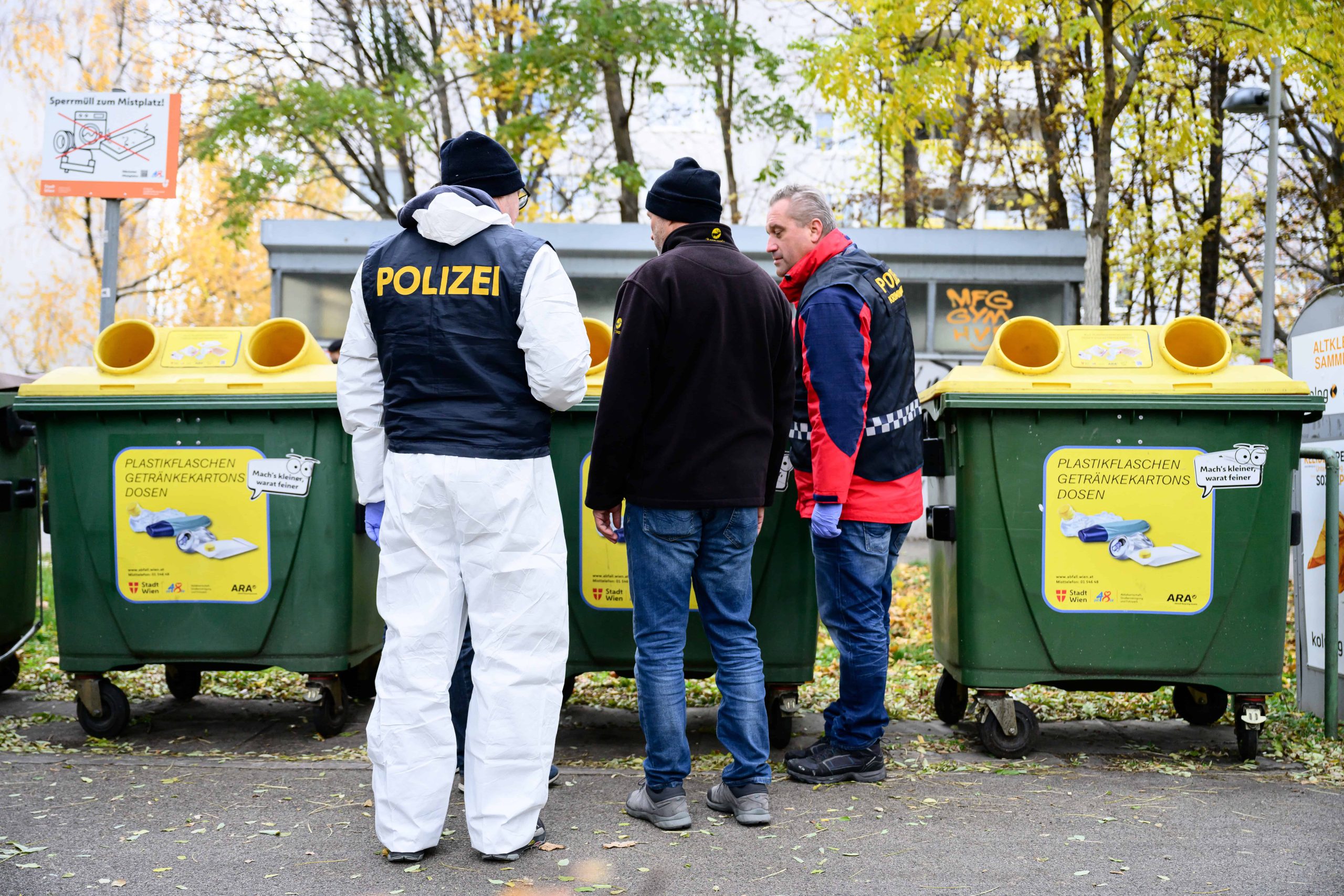 Melek und Mustafa sterben durch mütterliche Gewalt – Wien unter Schock