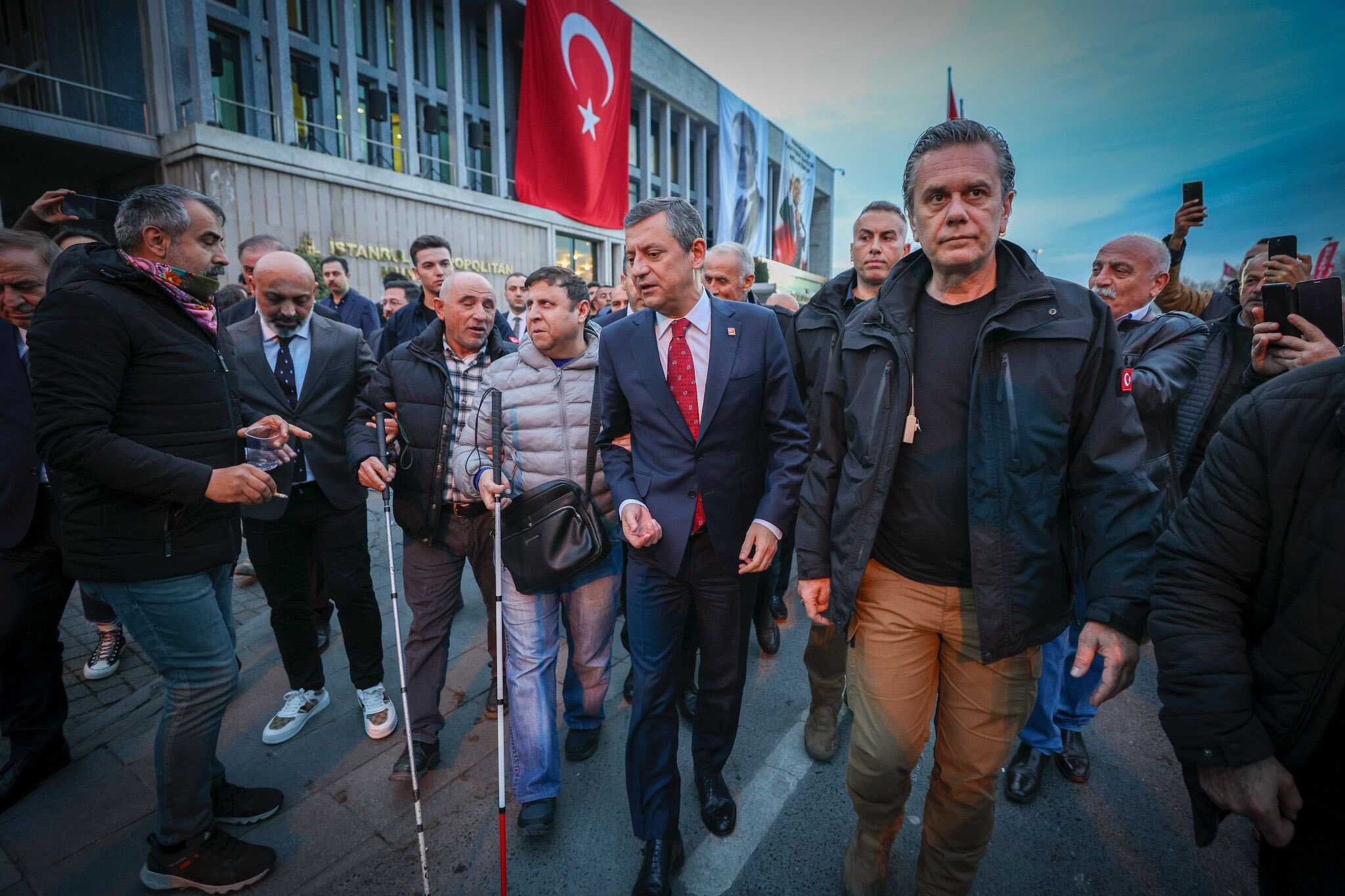 Türkei: Oppositionsführer abgesetzt  – Kılıçdaroğlu kehrt zurück