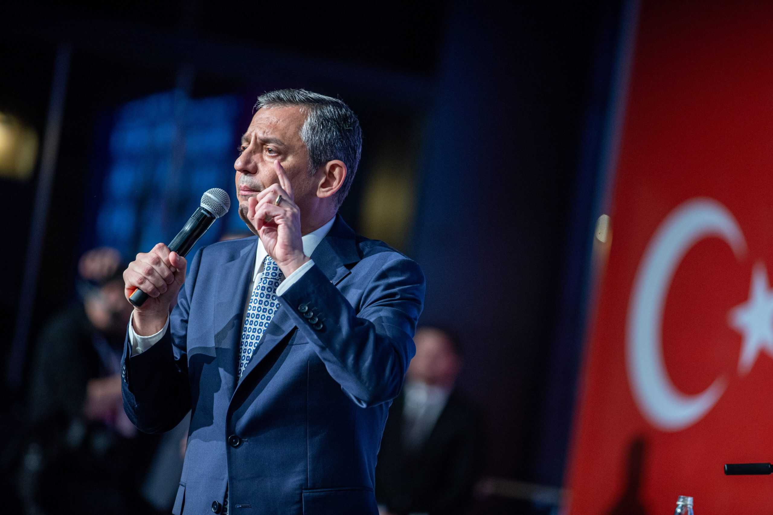 Angriff auf Özgür Özel: „Wir warten darauf, dass er endlich stirbt“