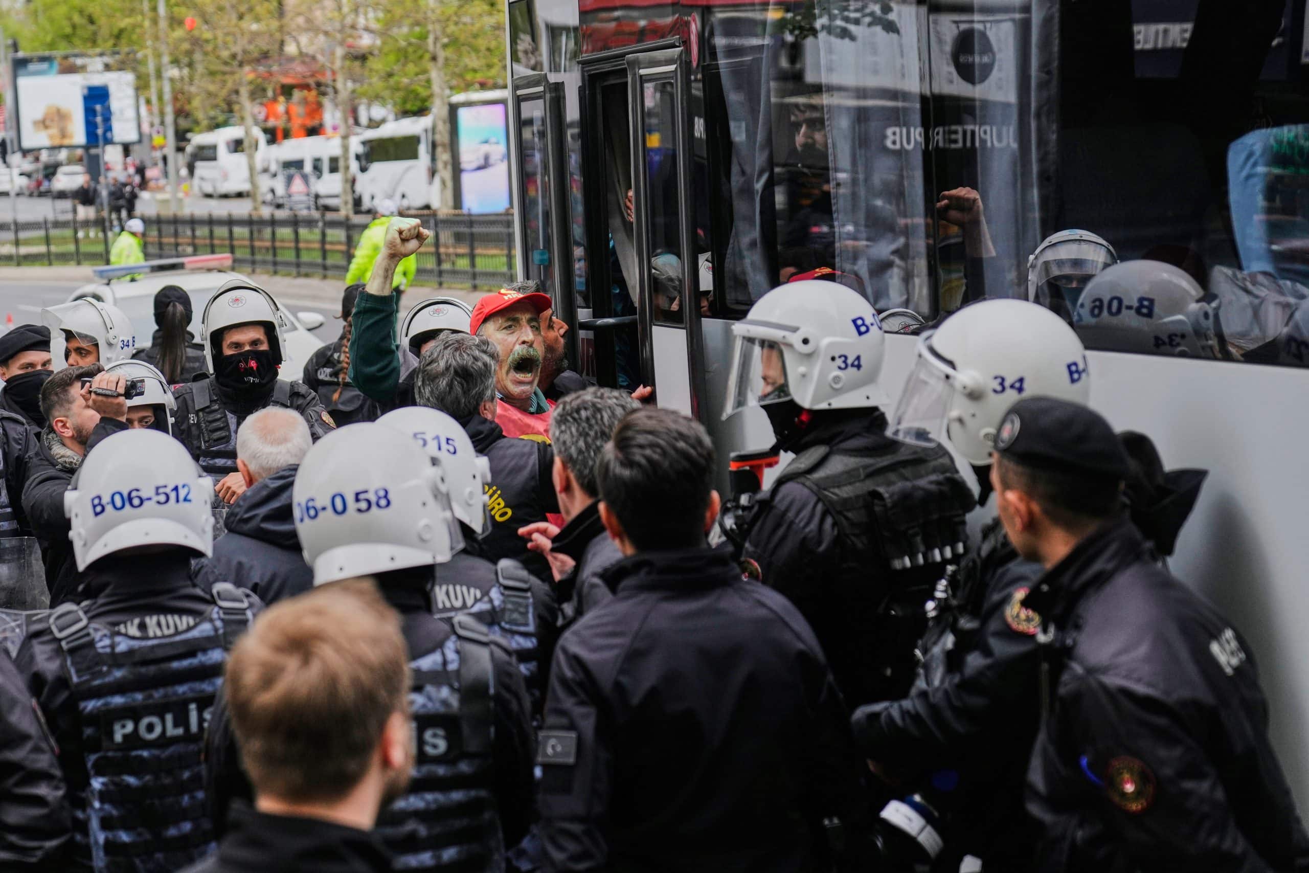 Istanbul: Neue Terroranklagen gegen CHP-nahe Beamte – Justiz unter politischem Druck?