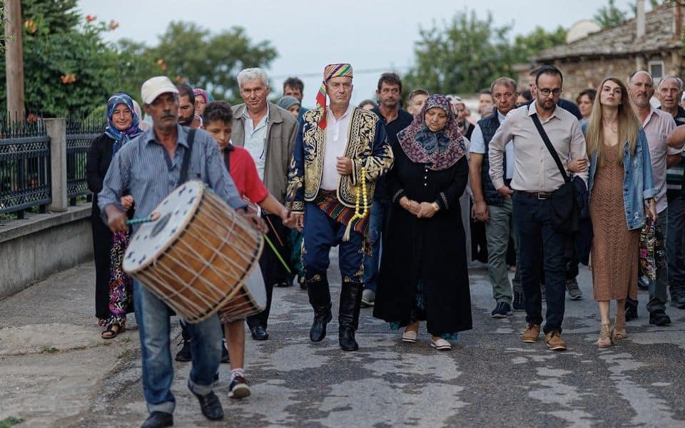 Historisch: Griechenland erkennt Bektaschi-Aleviten als religiöse Gemeinschaft an