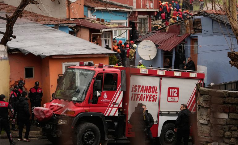 gebäudeeinsturz nach gasexplosion in istanbul